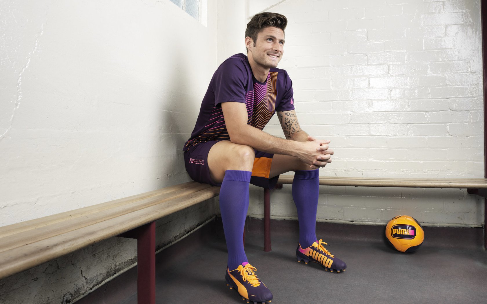 中乙球队建立球员季度反馈制度优化训练安排,中乙参赛球队