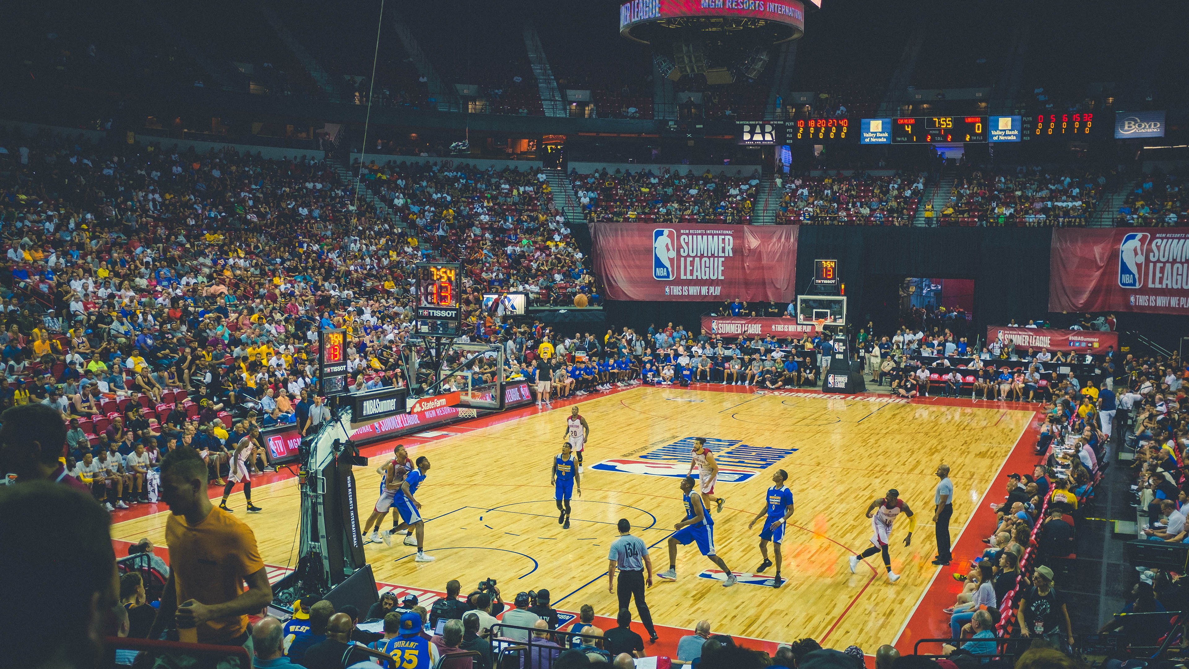 杜兰特领导力遭质疑球队低迷期矛盾浮现,杜兰特分析